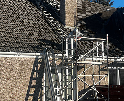 Roof worker 2